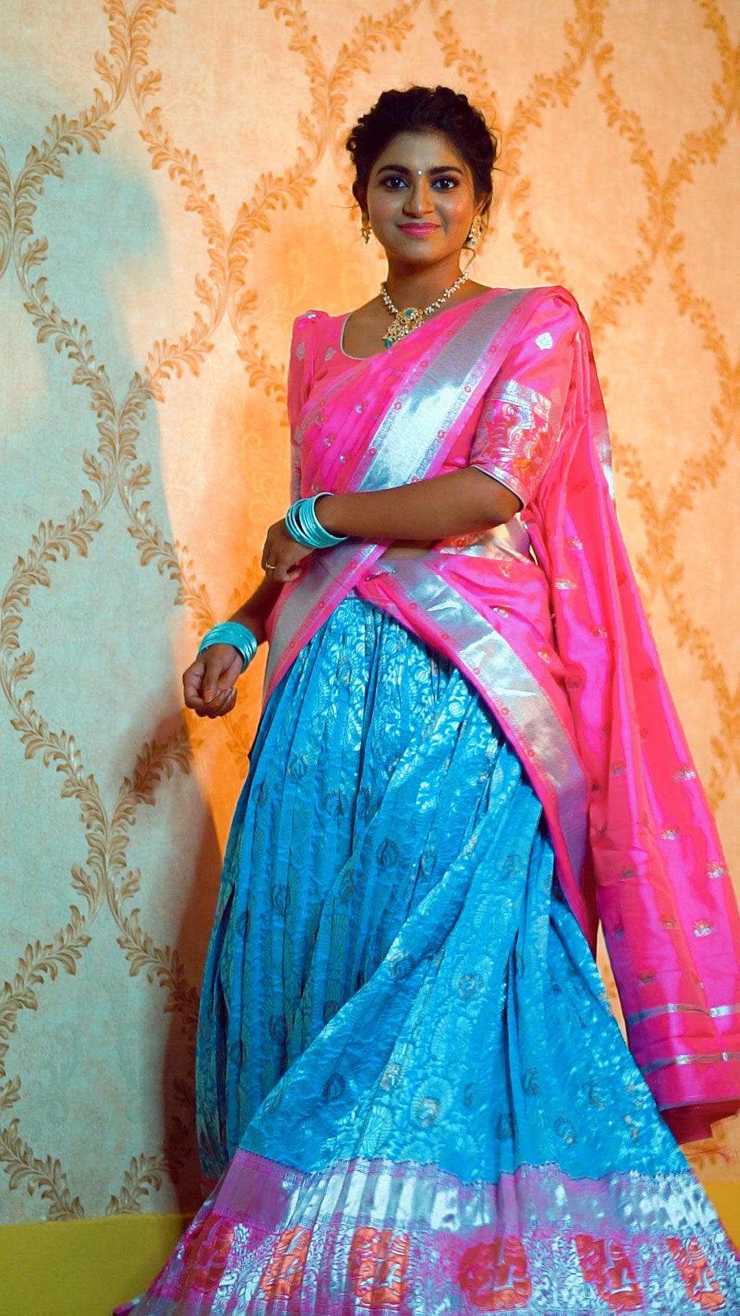 Sarees | Cream And Pink Half N Half Saree With Work N Border And Blue Strip  With Mirror And With Blouse | Freeup