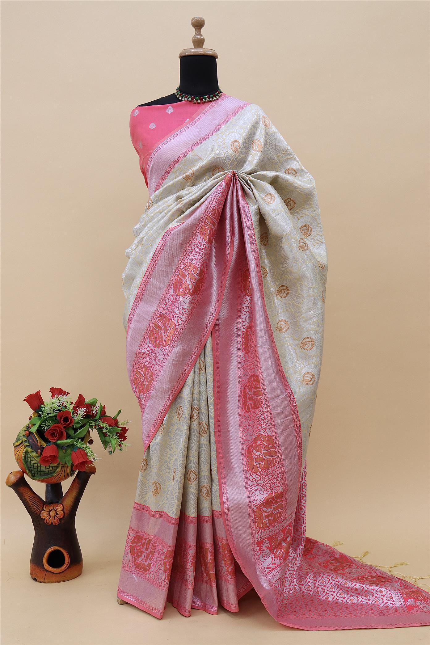 Fancy Semi Jute Softy Jari Border Saree with Blouse - Online The Chennai  Silks